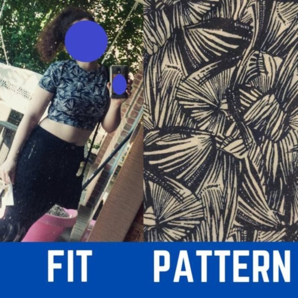 Forever 21 Navy and White Palm Frond Crop Top